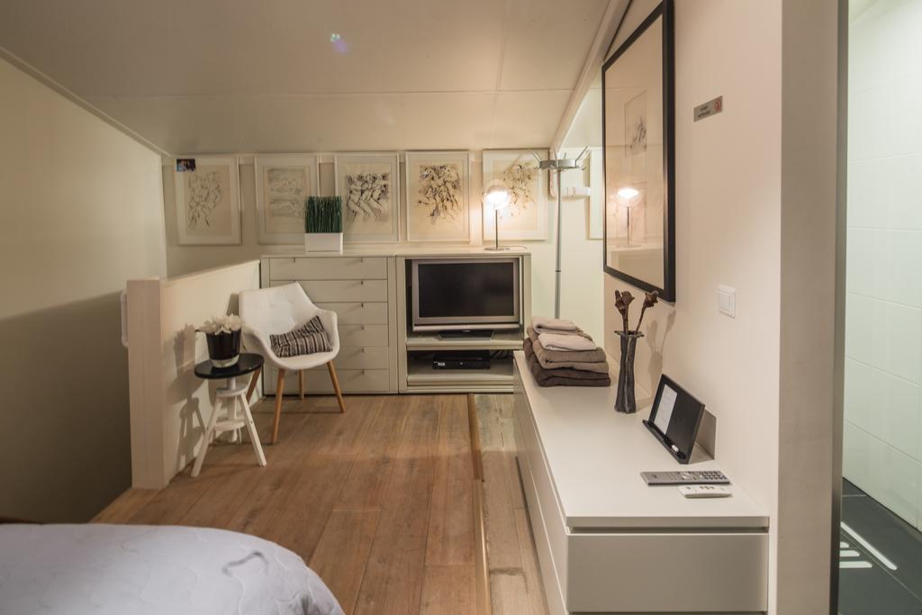 Sleep At Slim Amsterdam Bed & Breakfast Exterior foto